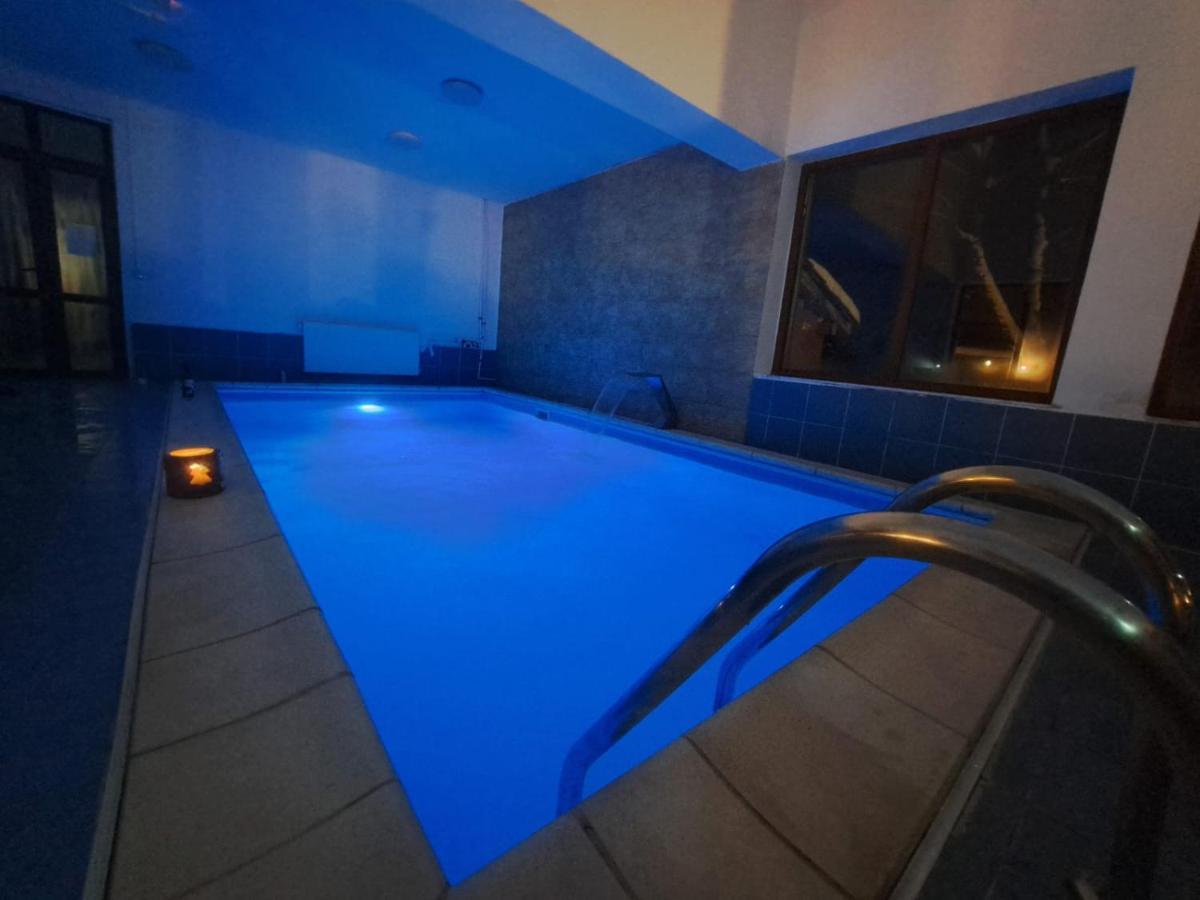 Pensiunea Montan Din Bran,Sat Simon Spa Indoor Бран Экстерьер фото