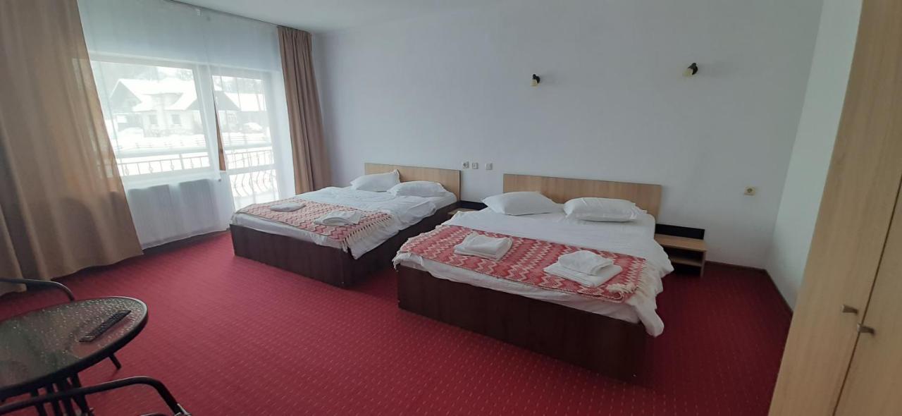 Pensiunea Montan Din Bran,Sat Simon Spa Indoor Бран Экстерьер фото
