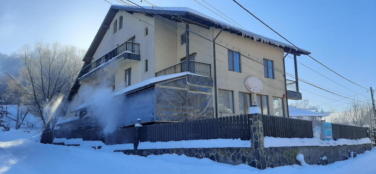 Pensiunea Montan Din Bran,Sat Simon Spa Indoor Бран Экстерьер фото
